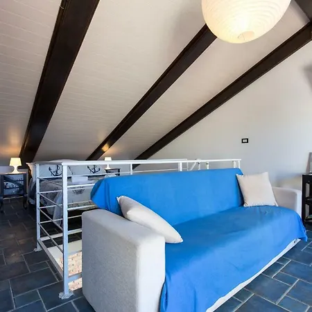 Apartment Ddd