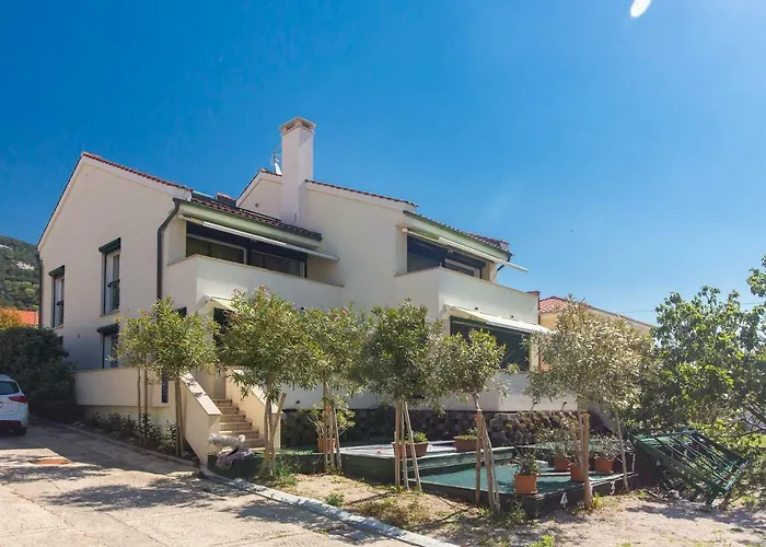 Apartament Ddd *